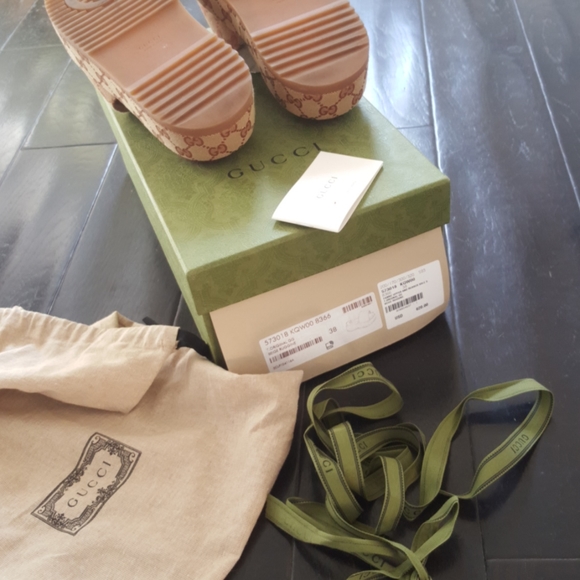 Gucci sandles - Picture 3 of 6